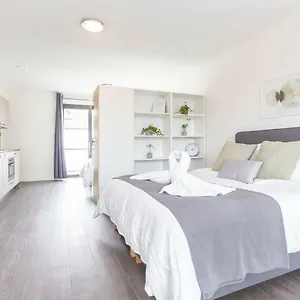 New View Modern Family Floor Utopia 20e Apartment
